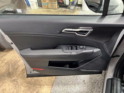 2027 Kia Sportage EX