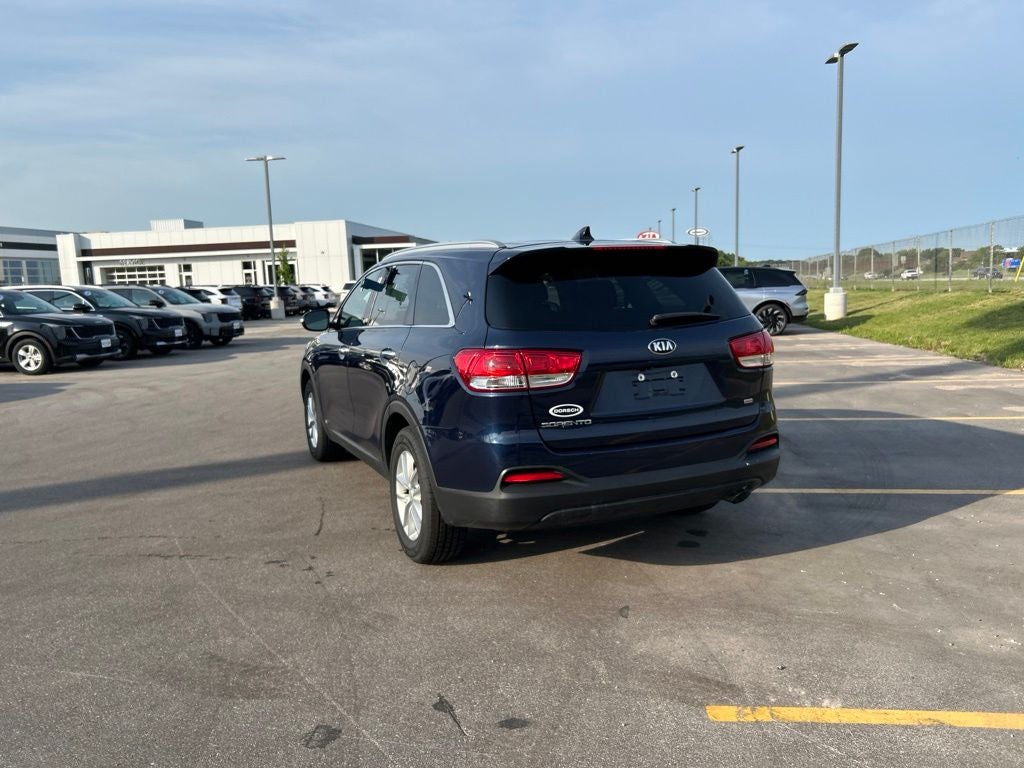 2018 Kia Sorento LX
