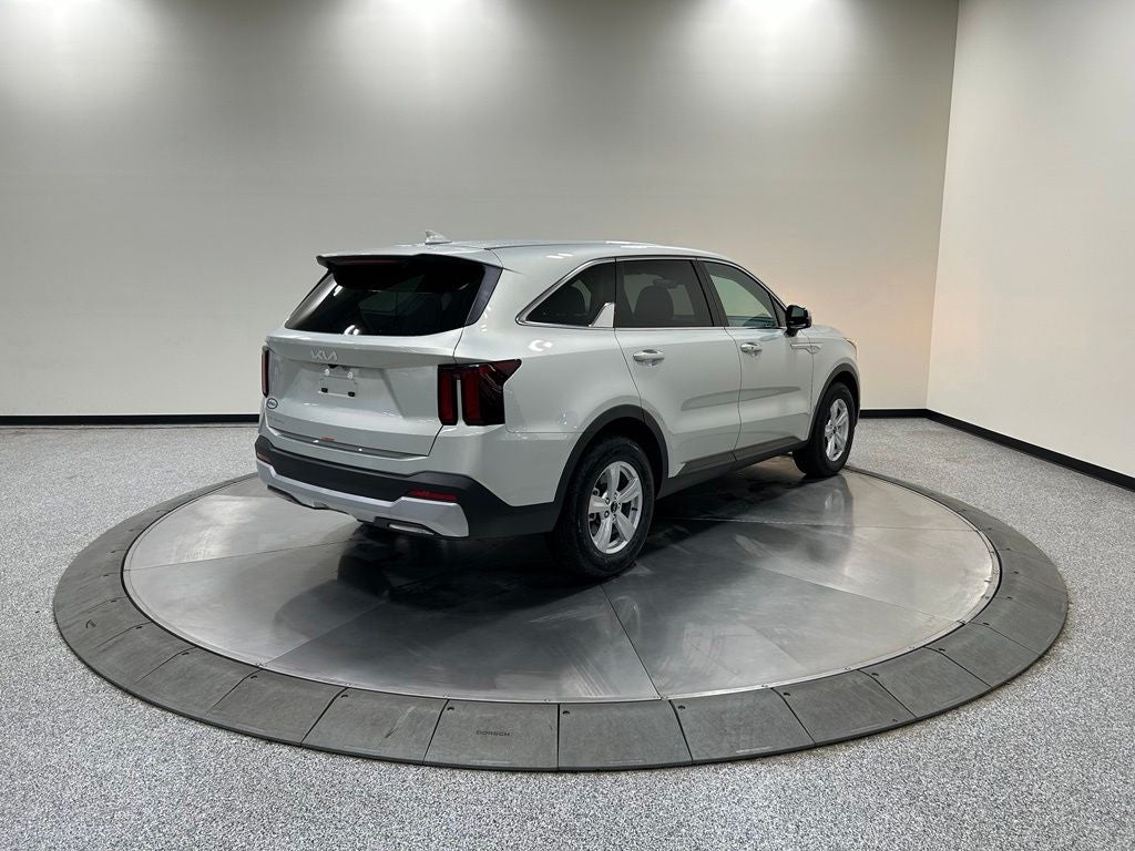 2026 Kia Sorento LX