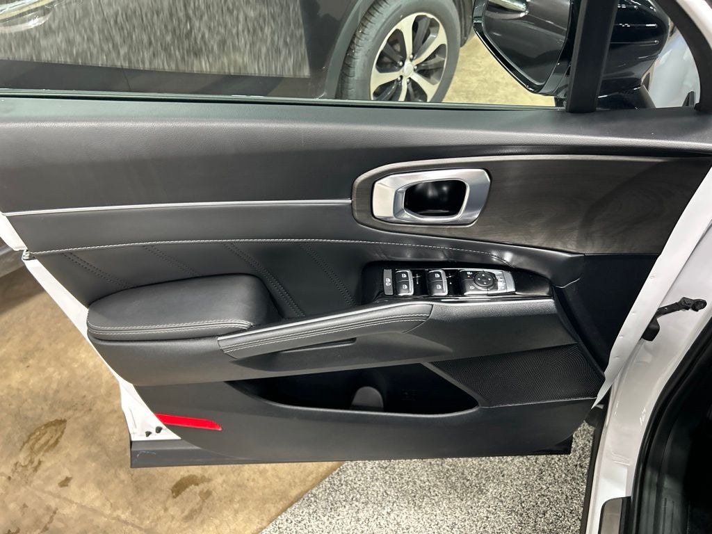 2025 Kia Sorento X-Line SX