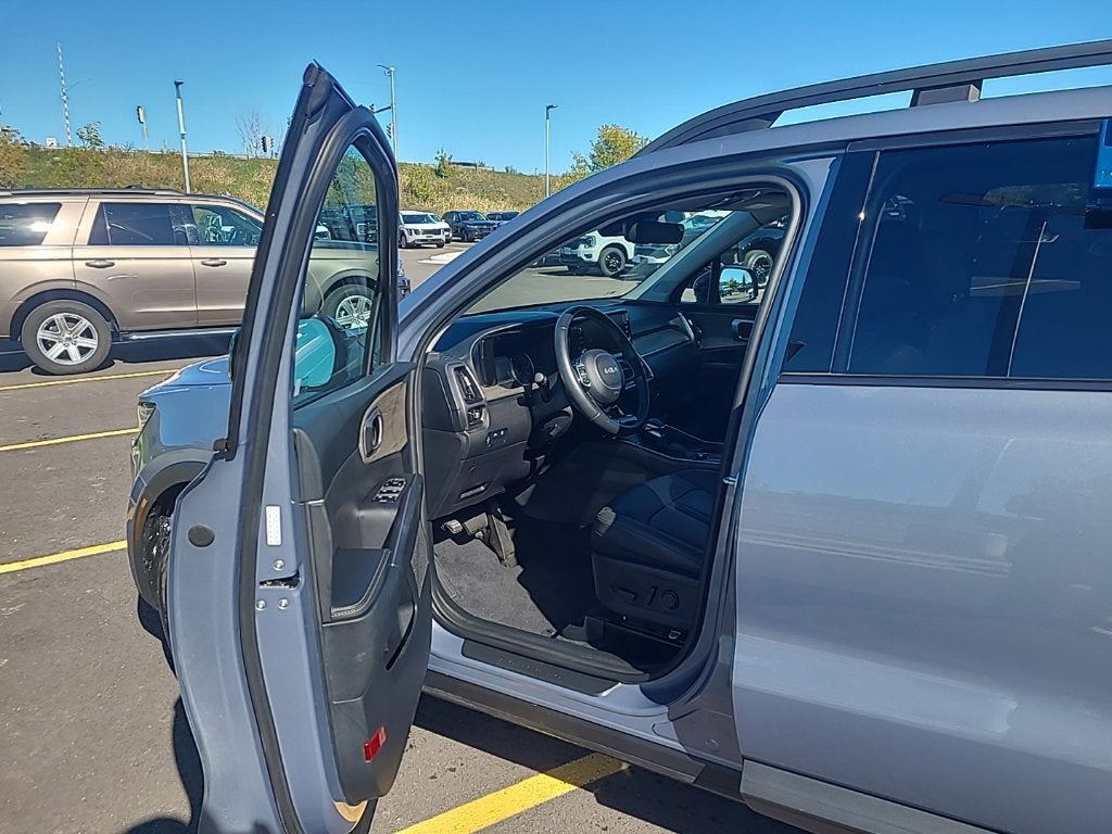 2023 Kia Sorento X-Line S