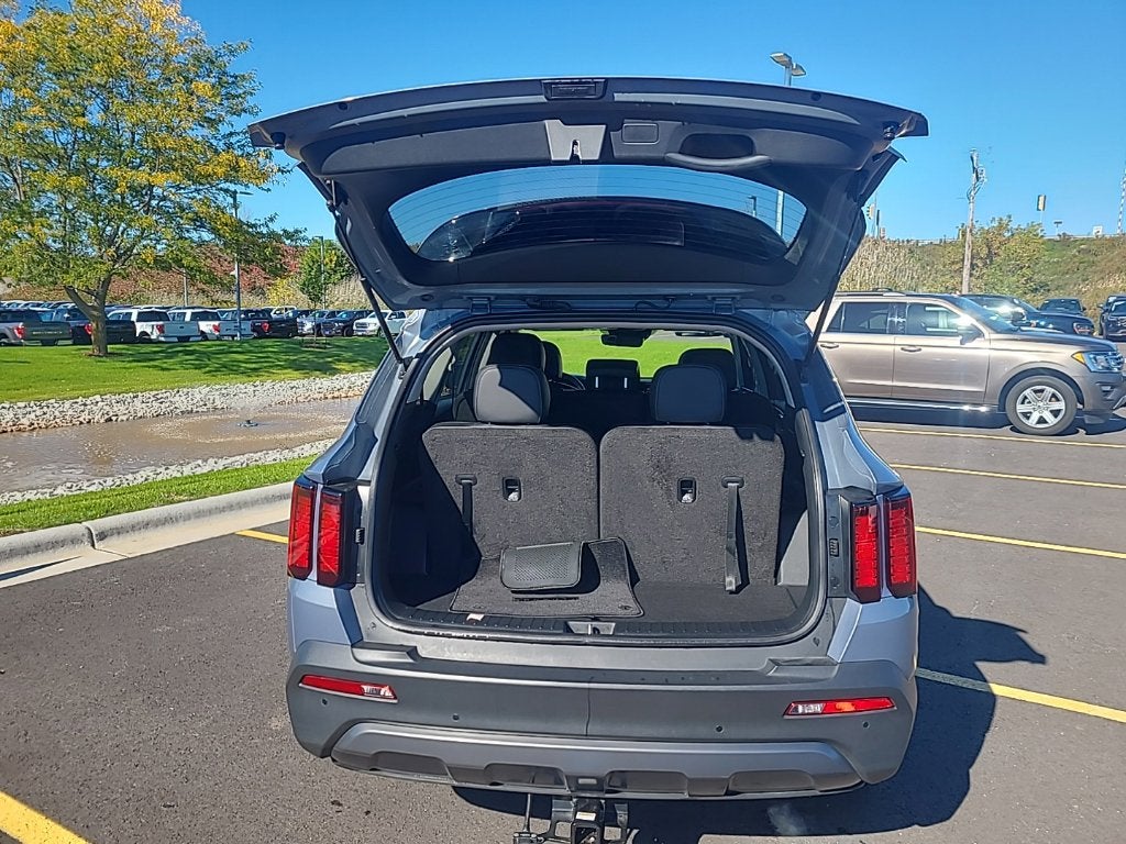 2023 Kia Sorento X-Line S