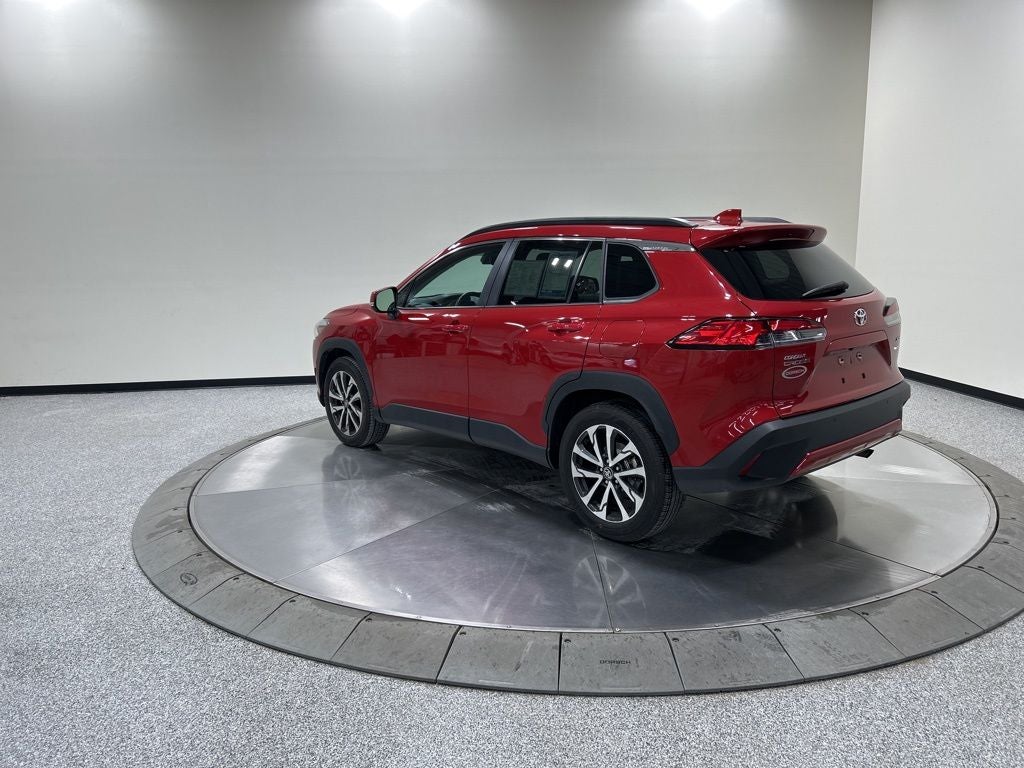 2024 Toyota Corolla Cross XLE