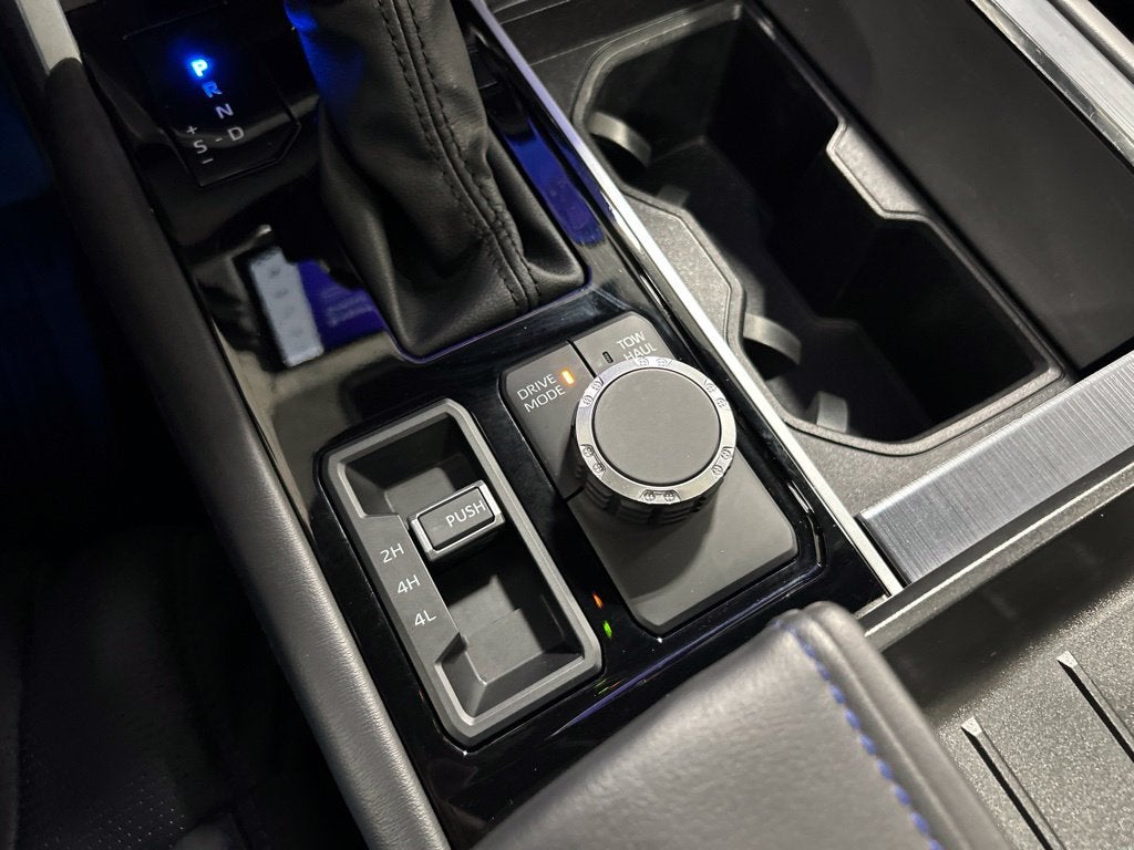 2024 Toyota Sequoia Platinum