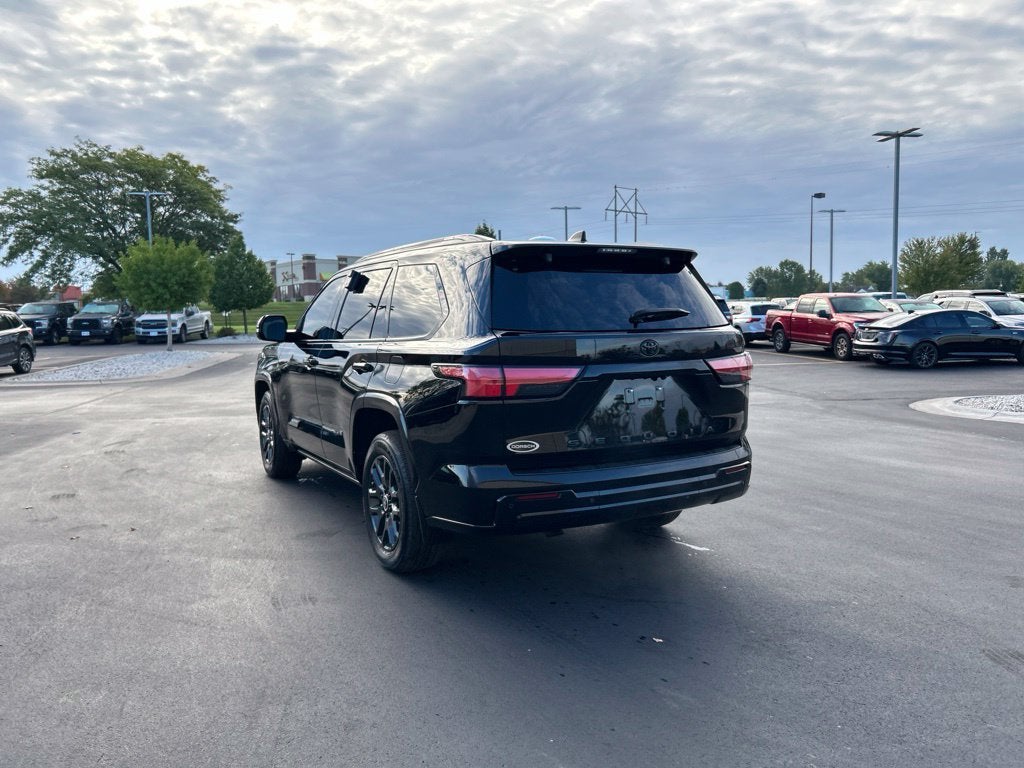 2024 Toyota Sequoia Platinum