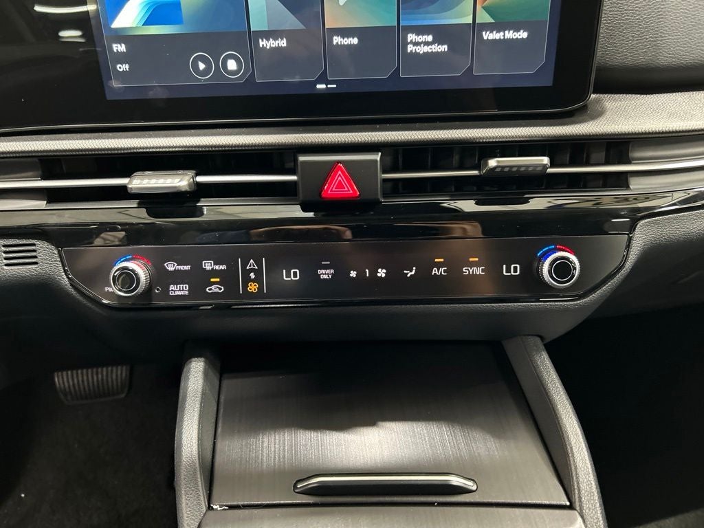 2027 Kia Sportage Hybrid LX