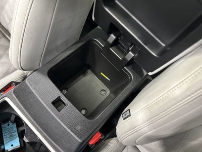 2023 Mitsubishi Outlander PHEV Base