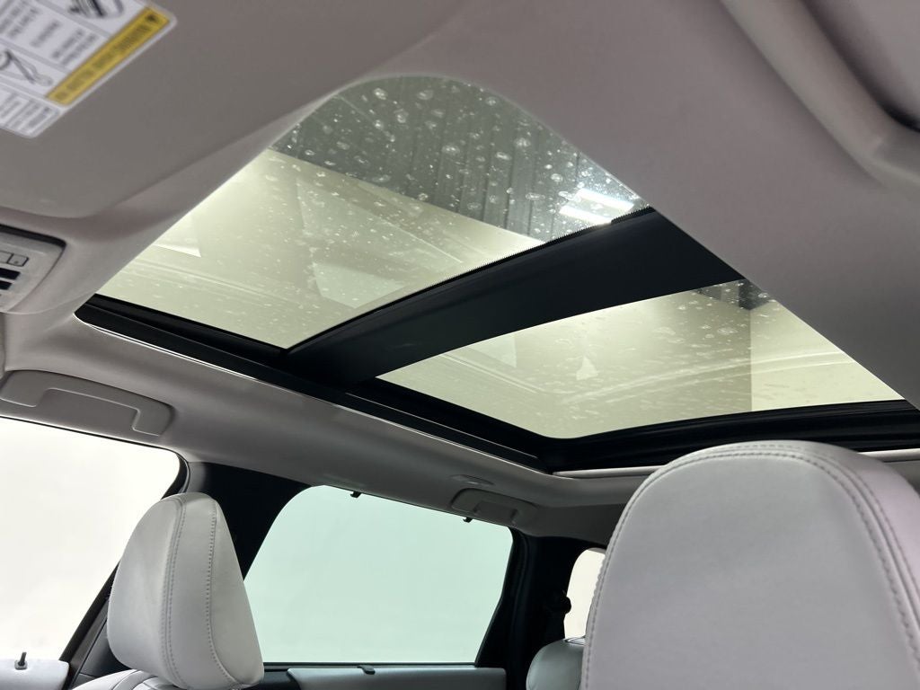 2023 Mitsubishi Outlander PHEV Base