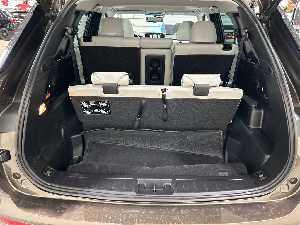 2023 Mitsubishi Outlander PHEV Base