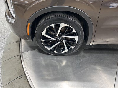 2023 Mitsubishi Outlander PHEV Base