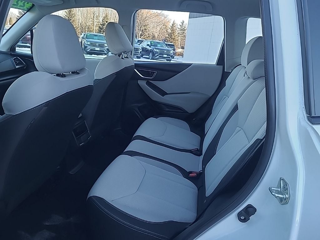 2022 Subaru Forester Base