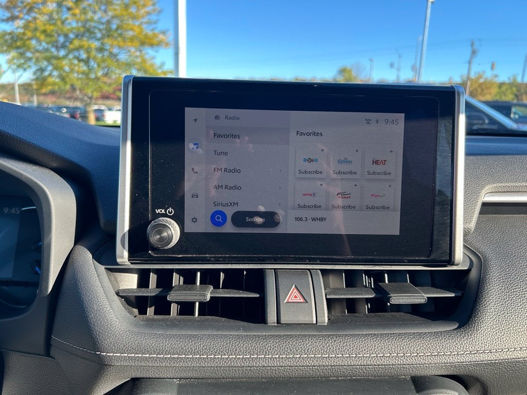 2025 Toyota RAV4 Hybrid LE