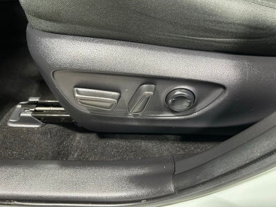 2019 Toyota RAV4 Hybrid XLE