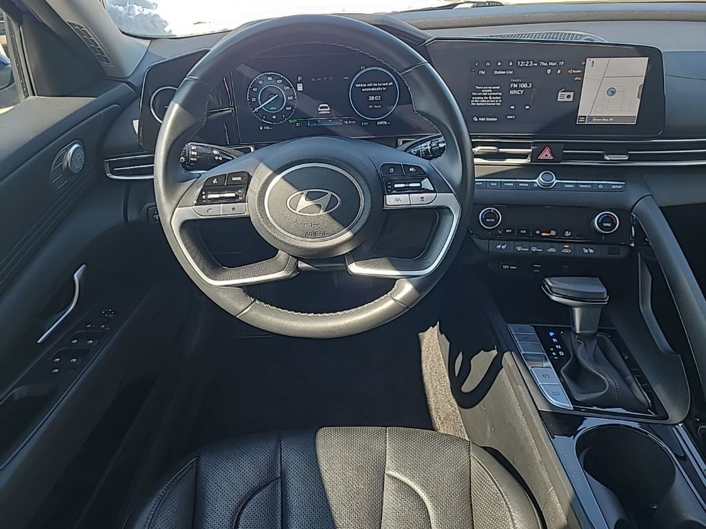 2025 Hyundai Elantra Hybrid Limited