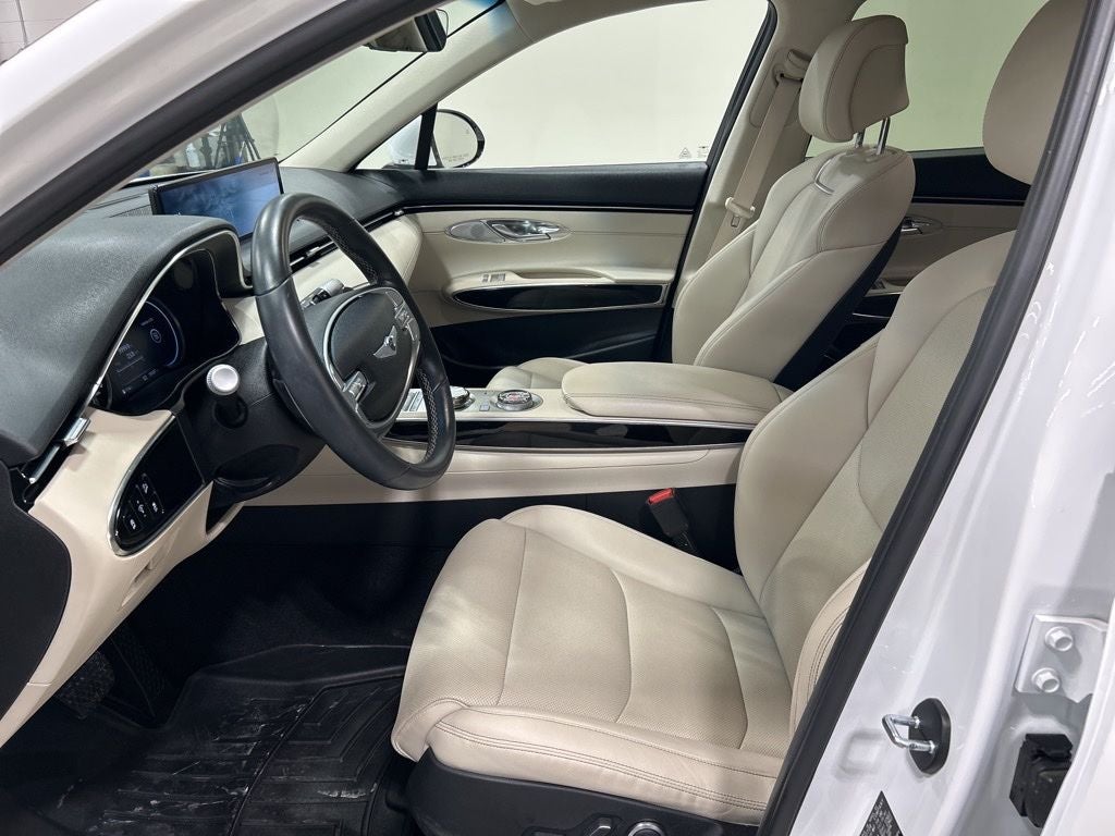 2022 Genesis GV70 2.5T