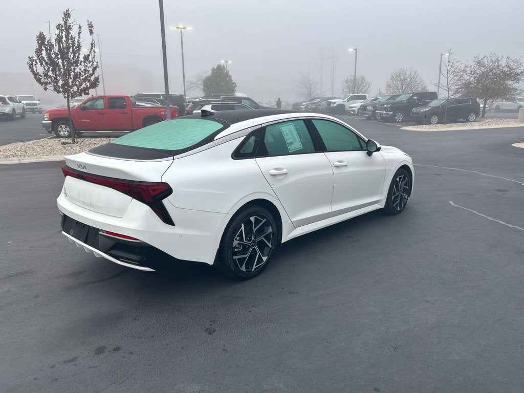 2025 Kia K5 EX
