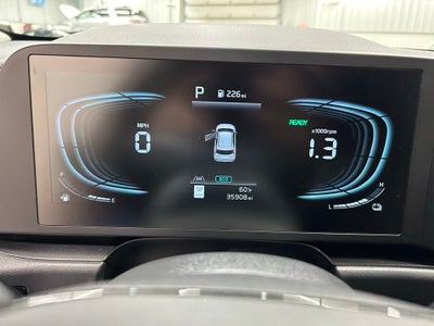 2023 Kia Niro LX