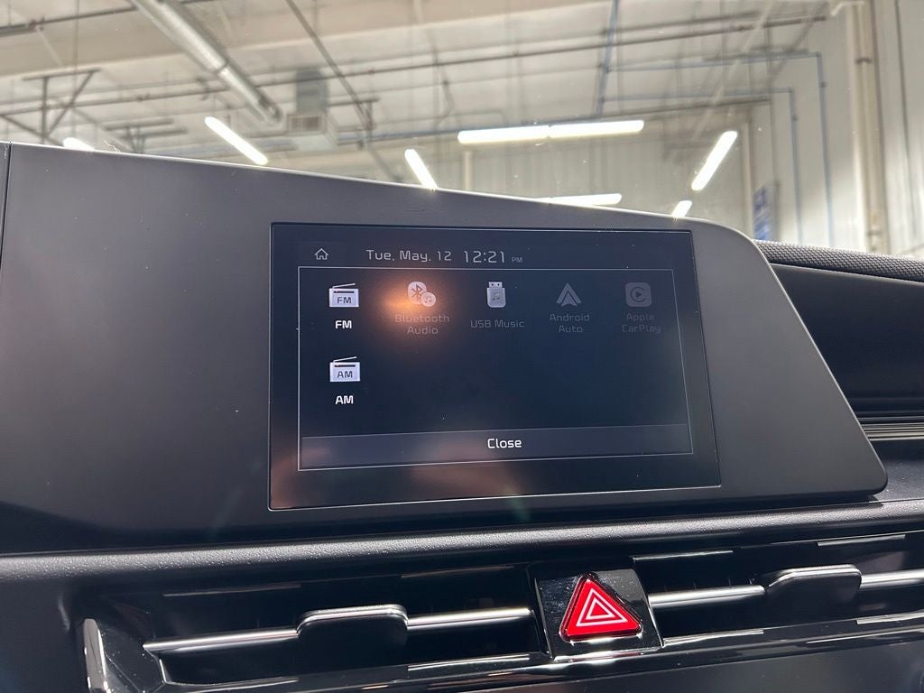 2023 Kia Niro LX