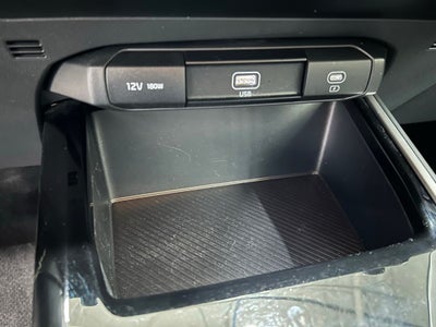 2023 Kia Niro LX