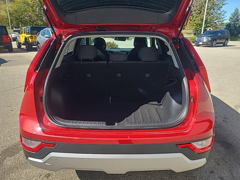 2025 Kia Niro LX