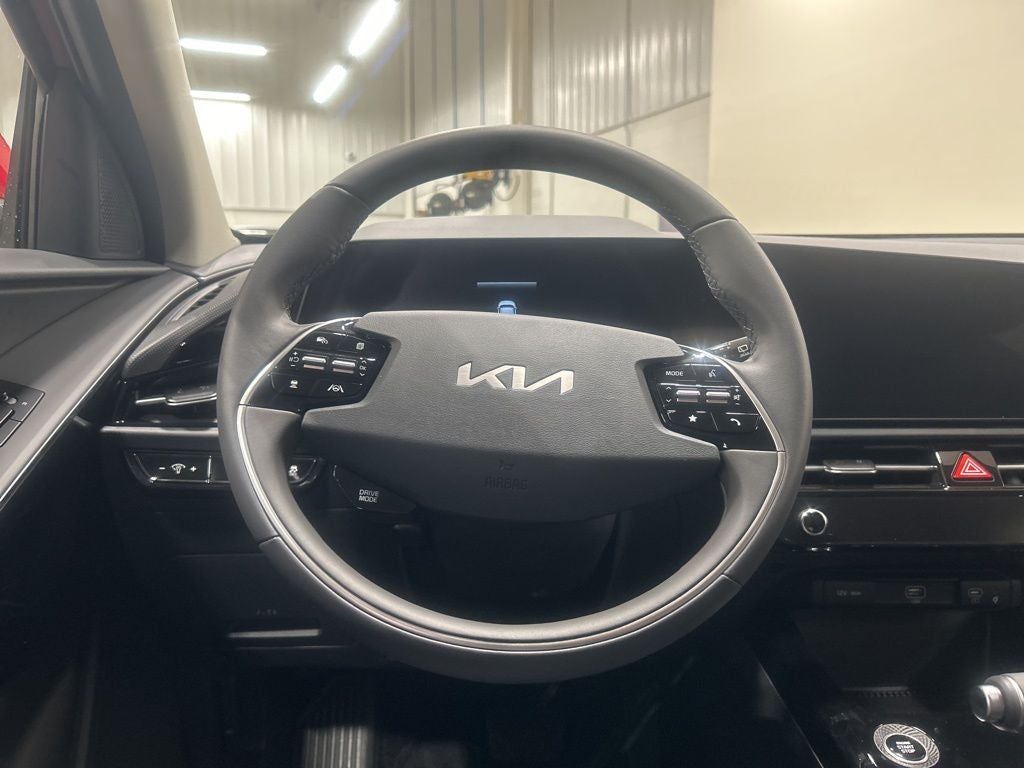 2025 Kia Niro EX