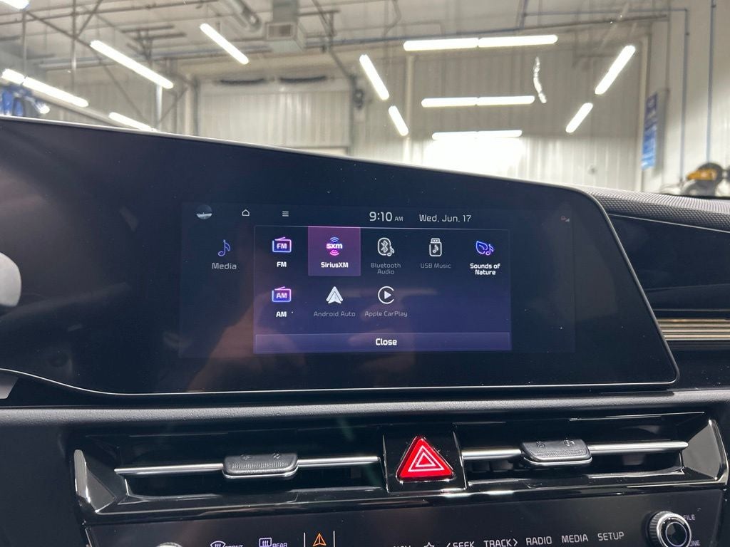 2026 Kia Niro EX