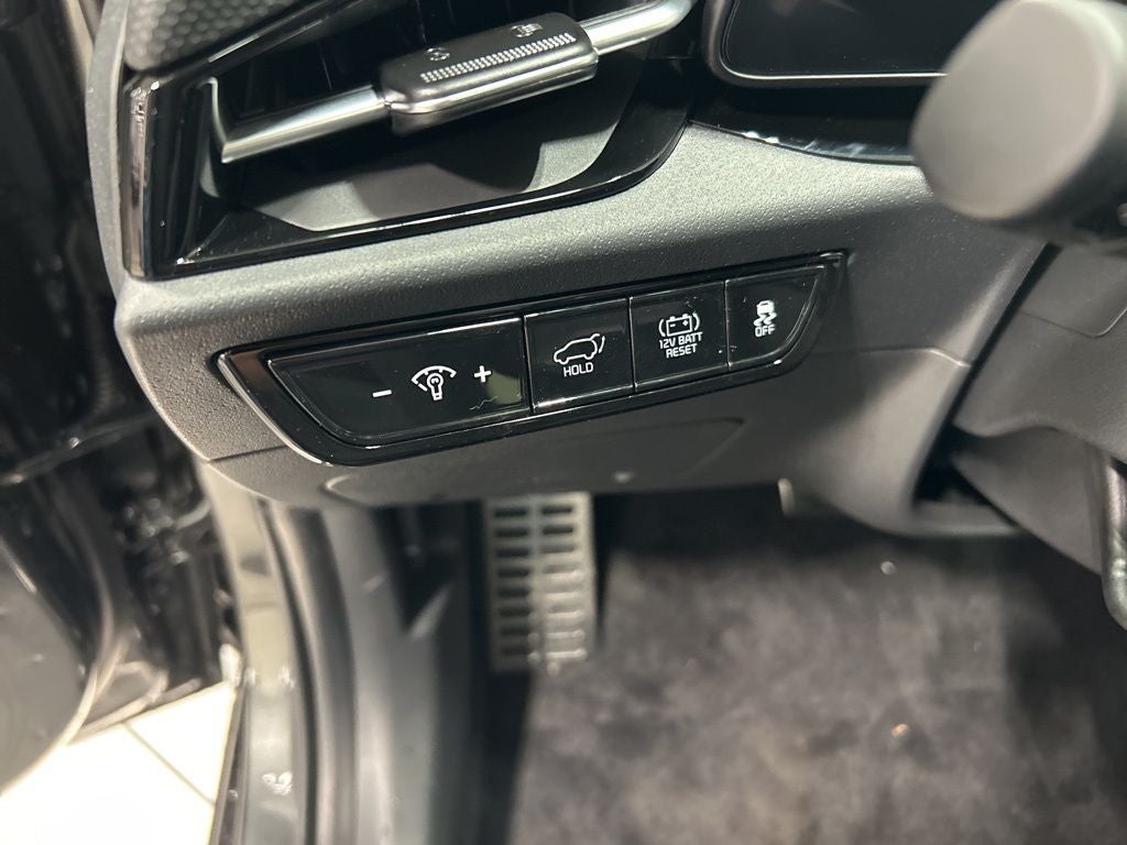 2026 Kia Niro SX Touring