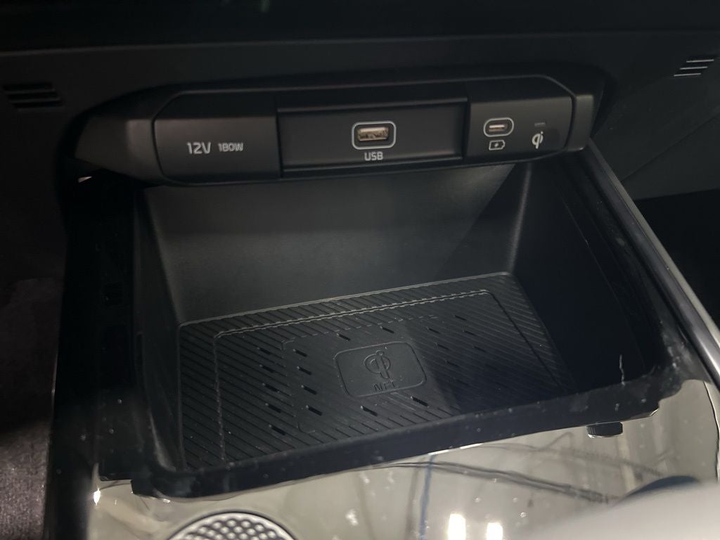 2026 Kia Niro SX Touring