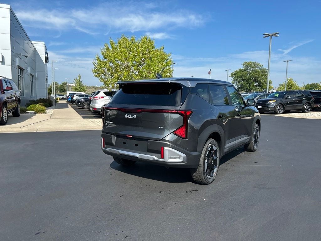 2027 Kia Seltos S