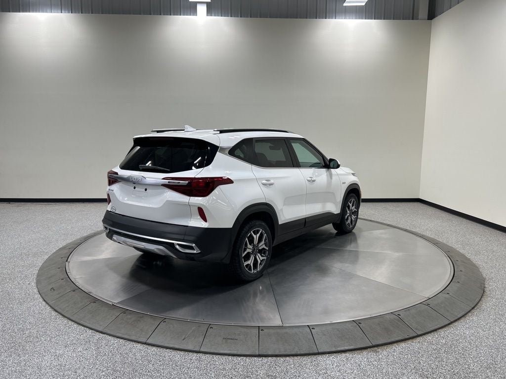 2023 Kia Seltos EX