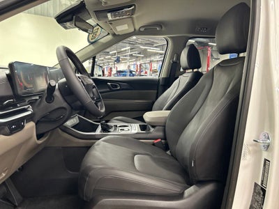 2027 Kia Carnival LXS