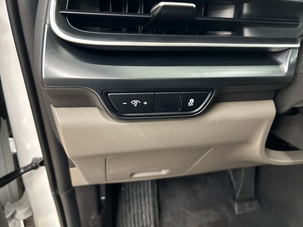 2027 Kia Carnival LXS