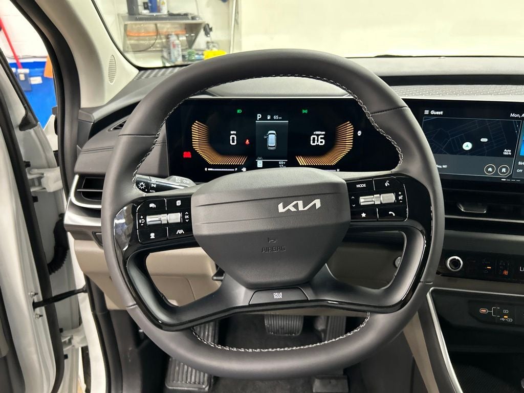 2027 Kia Carnival LXS