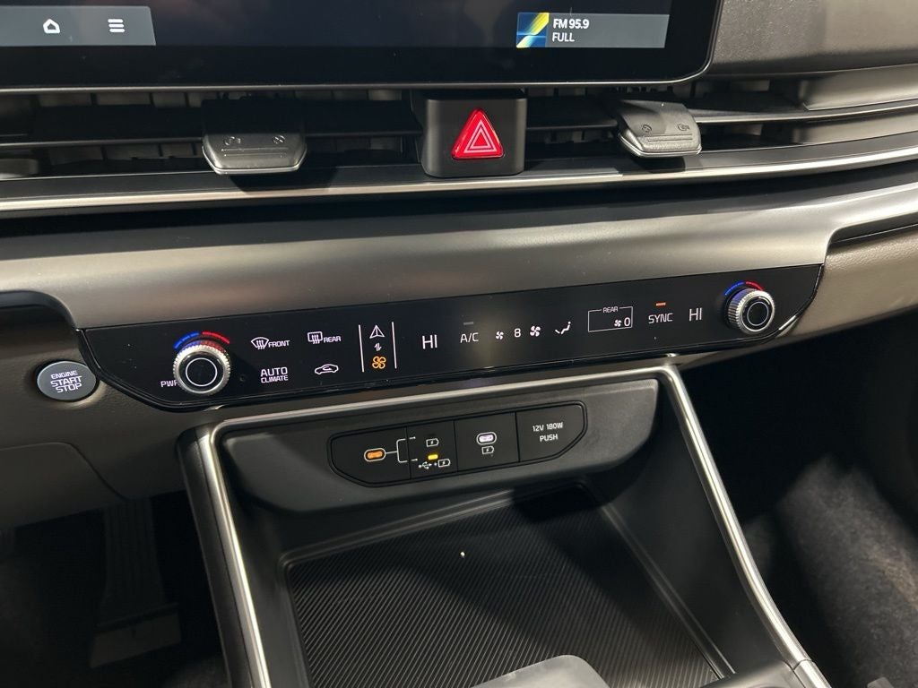 2026 Kia Carnival LXS