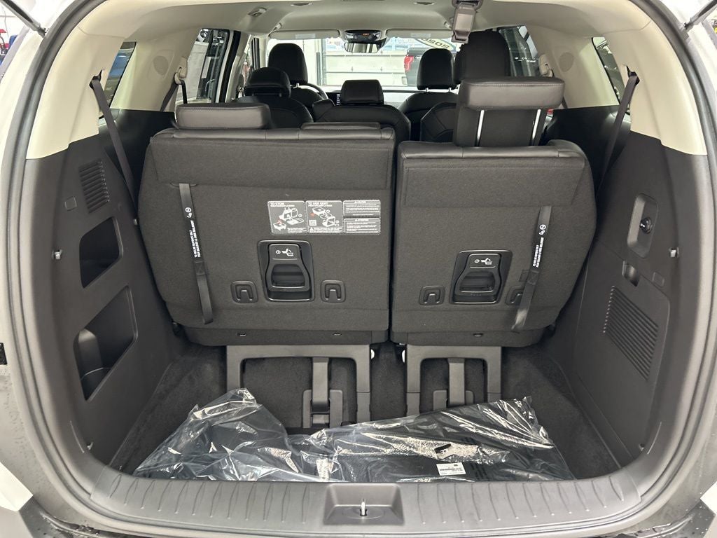 2026 Kia Carnival LXS