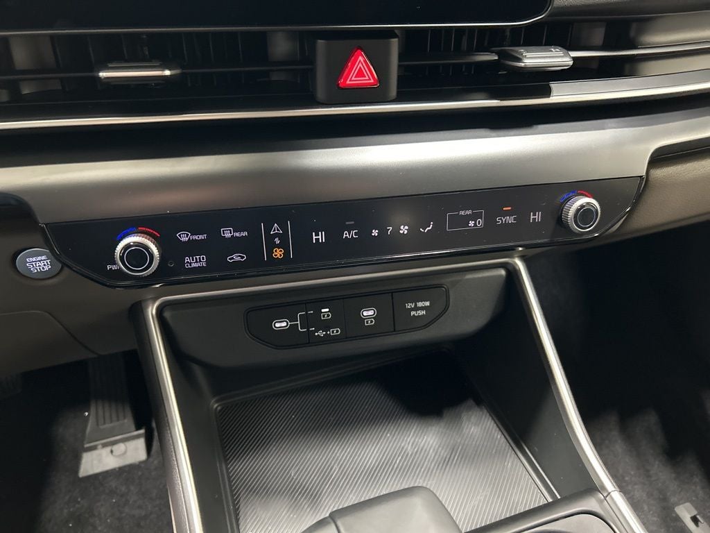 2026 Kia Carnival LXS