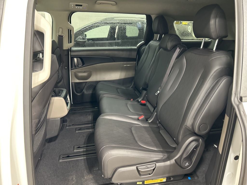 2026 Kia Carnival Hybrid LXS