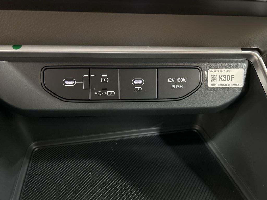 2026 Kia Carnival Hybrid LXS