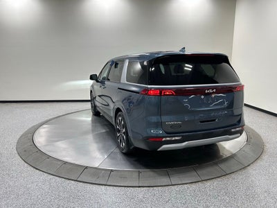 2024 Kia Carnival EX
