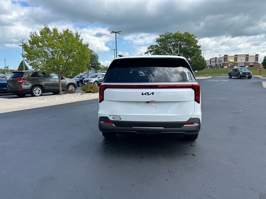 2027 Kia Carnival EX