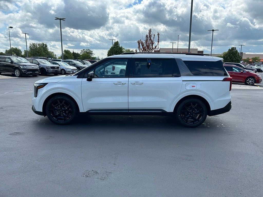 2027 Kia Carnival EX