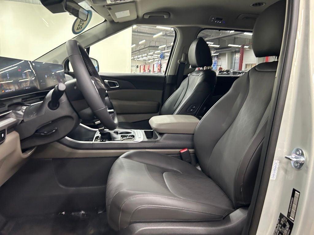 2027 Kia Carnival EX