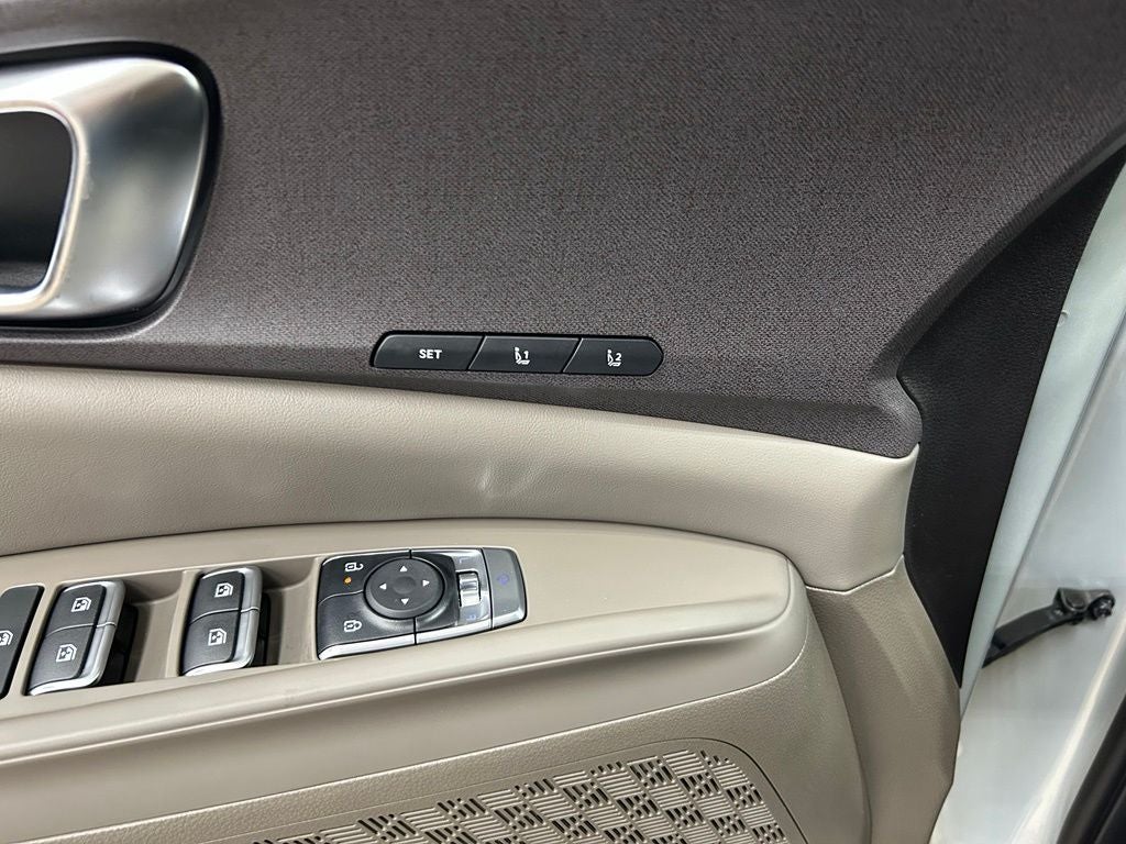 2027 Kia Carnival EX