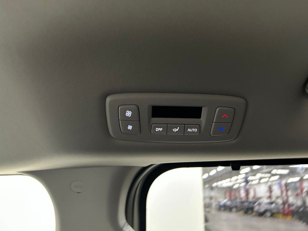 2027 Kia Carnival EX