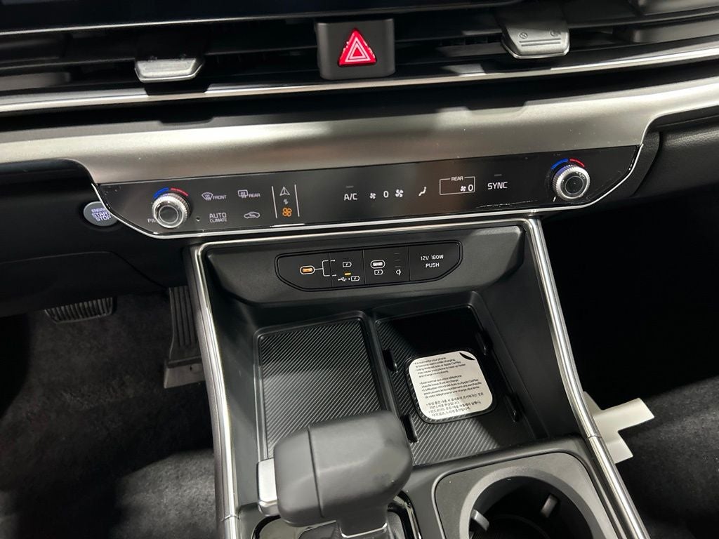 2027 Kia Carnival EX