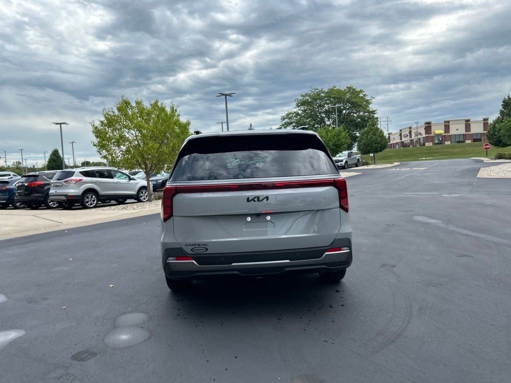 2027 Kia Carnival EX