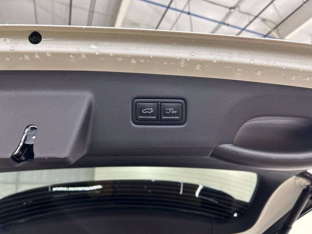 2027 Kia Carnival EX