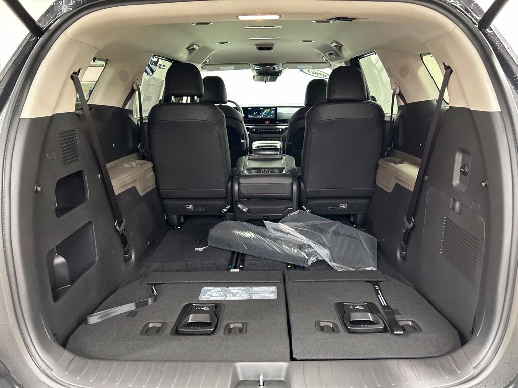 2027 Kia Carnival Hybrid EX