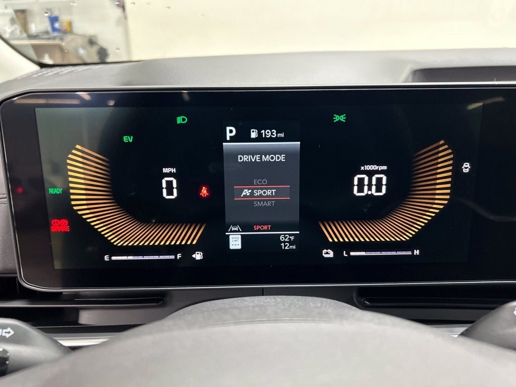 2027 Kia Carnival Hybrid EX