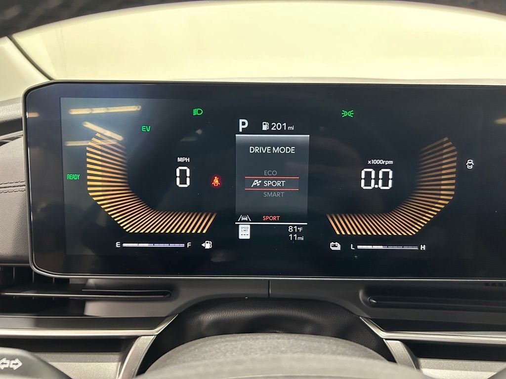 2027 Kia Carnival Hybrid EX